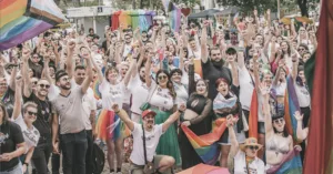 Movimento reúne pessoas em Rio do Sul em defesa da diversidade, da liberdade cultural e de manifestação
